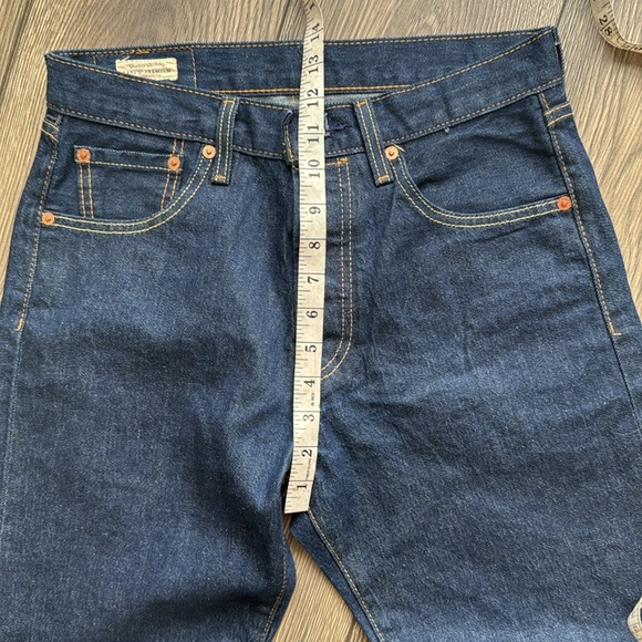 Levi’s 501 93  Men's Blue Jeans premium denim straight leg - Picture 10 of 15